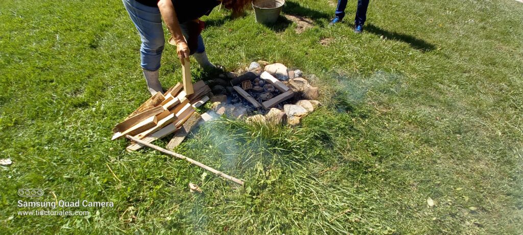 El fuego ya empieza a humear